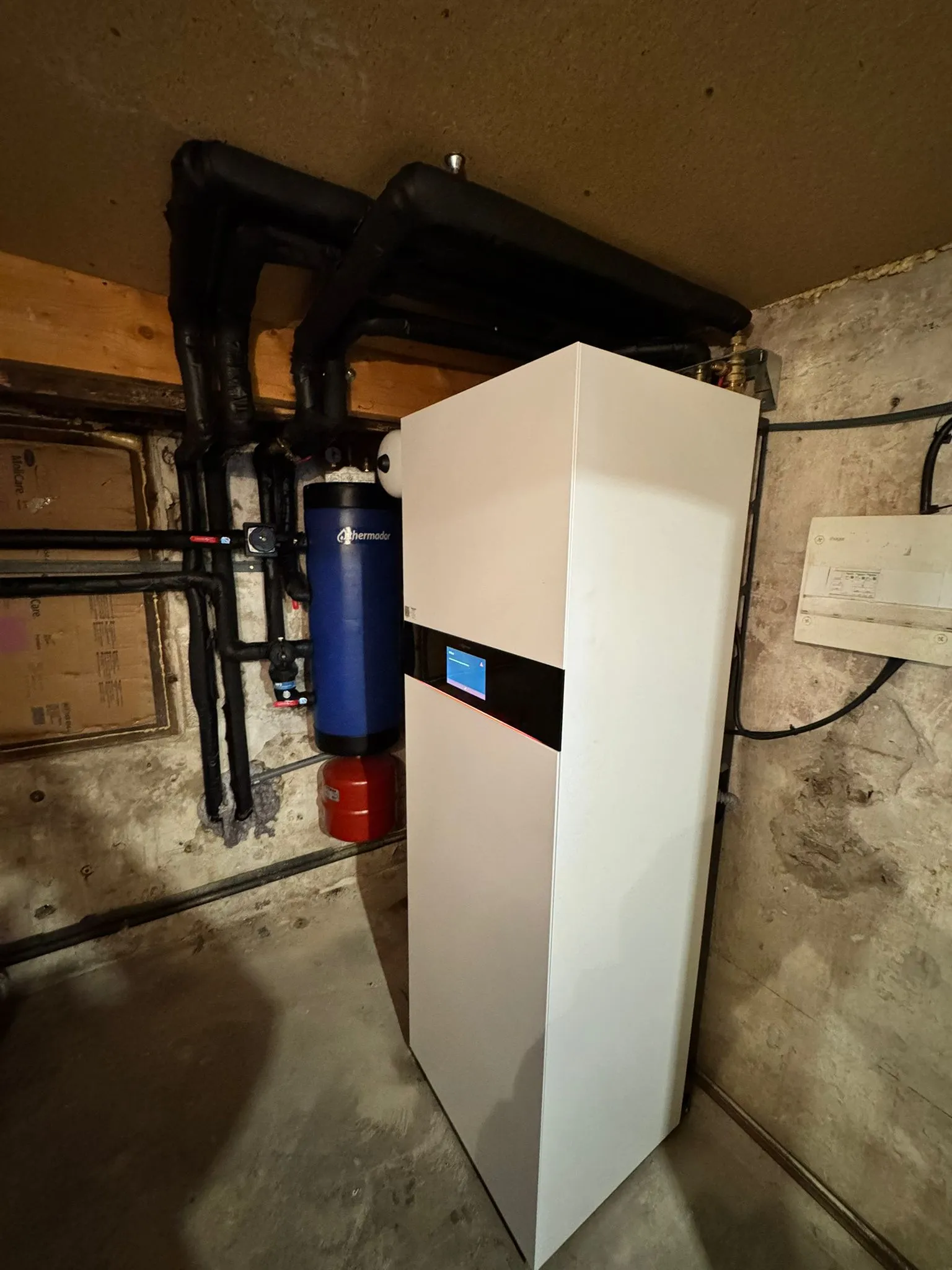 Installation pompe à chaleur réalisée par ARENERGIE à Lissieu